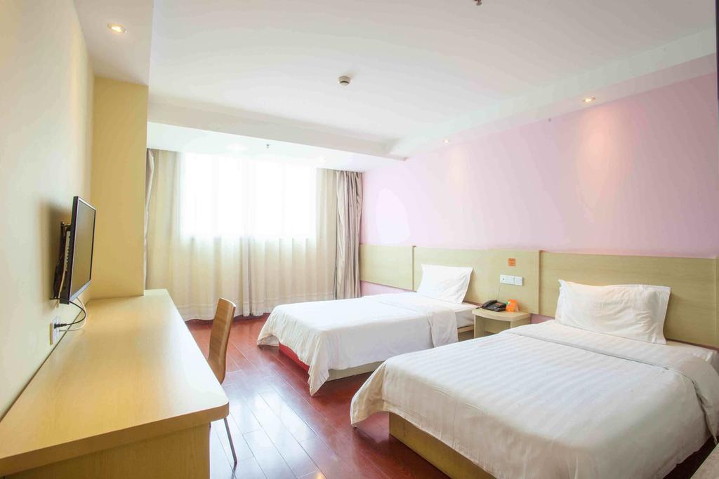 Готель 7Days Premium Chongqing Hongqihegou Номер фото